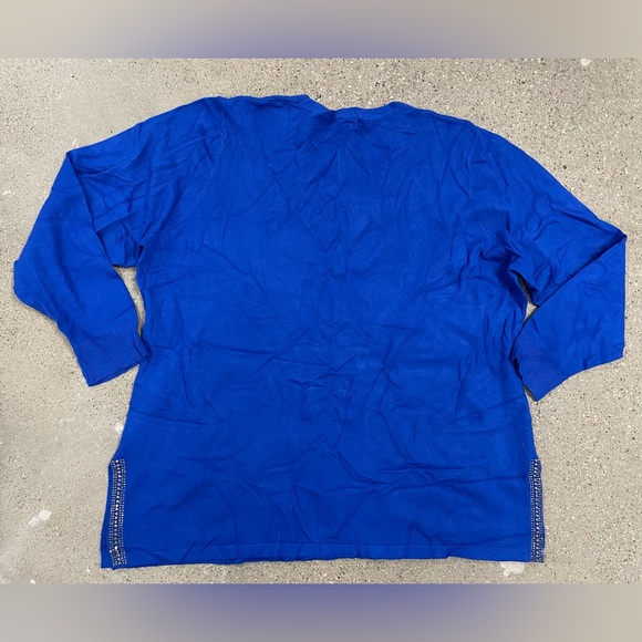 Silver Bling Studs Accent Soft Blue Material blouse size 1X - Picture 6 of 7